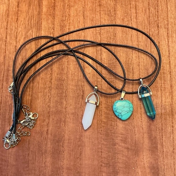 Beautiful lot of 3 Necklaces, 22” - Picture 1 of 2